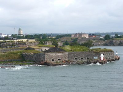 Suomenlinna Fort (Up Close)
