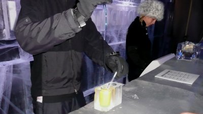 Filling the Ice Glasses