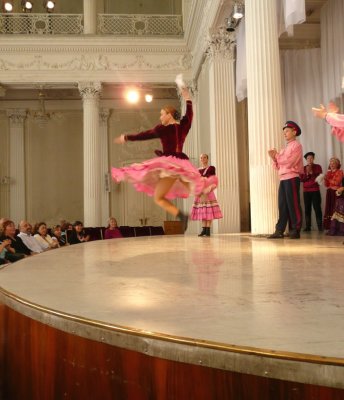 Folk Show at Nikolaevsky Palace