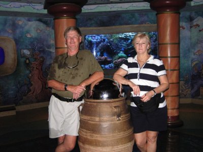 Dennis & Robin at Aquarium