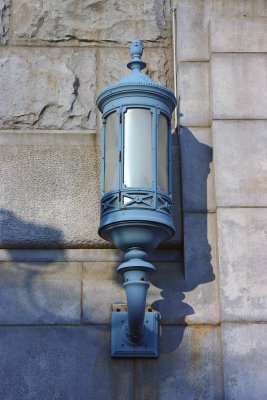 Light on the tower at Race Street