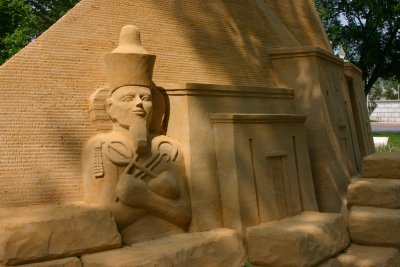 Sand sculpture