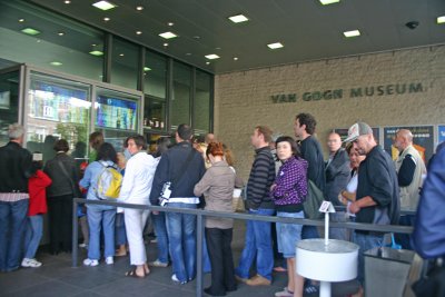 The line at the Van Gogh Museum