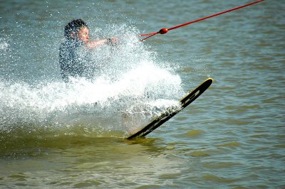 SURFING