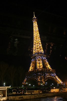 Paris by night 3