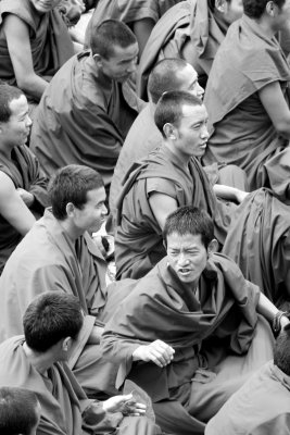 Debate, Tibet