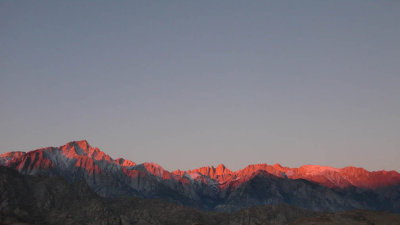 <B>Morning Red </B> <BR><FONT SIZE=2>Mt. Whitney California  October 2006</FONT>