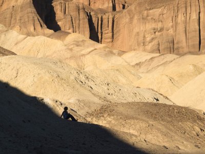 <B>Resting</B> <BR><FONT SIZE=2>Death Valley, California  February 2007</FONT>