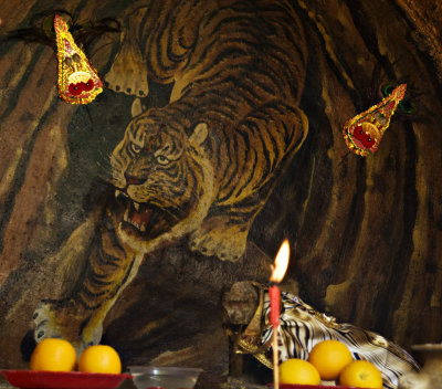 Tiger Shrine Singapore, September 2007