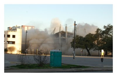 Dust cloud starts to rise...