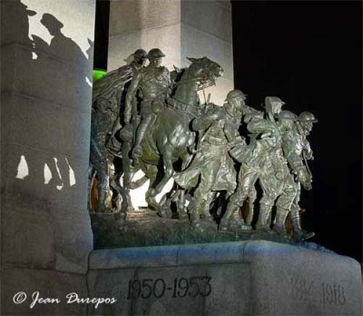  Canada's National War Memorial