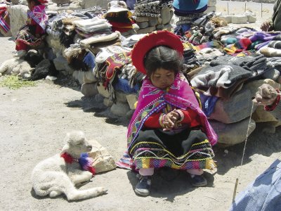 criana peruana (Peruvian child)