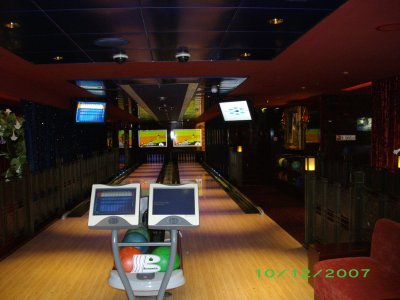 Ship bowling alley