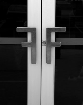 g6/61/8461/3/84765749.Gr2D82Ji.jpg