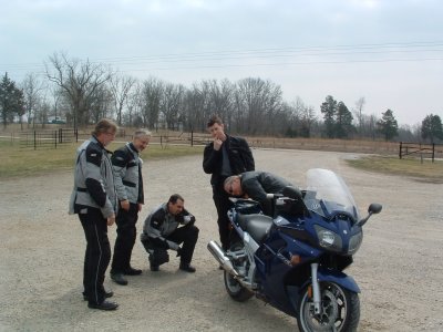Hmmmm, a tire problem?