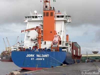 M/V Jork Valiant