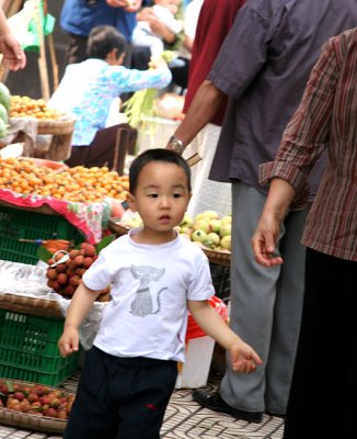 Chonqing-OutDoor--Market.jpg