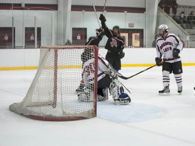 stg_07hockey_roxbury-latin_031.jpg