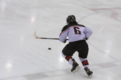 stg_07hockey_rivers_043.jpg