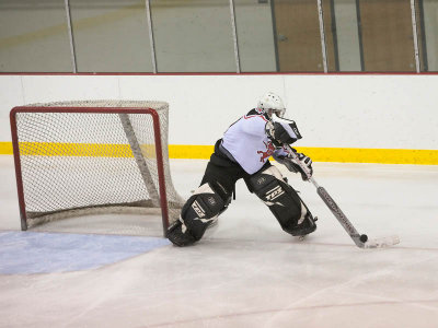 stg_07hockey_rivers_049.jpg