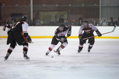 stg_07hockey_vermont academy_033.jpg