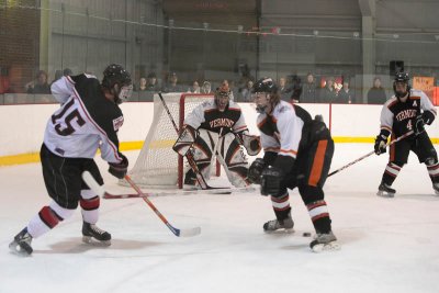 stg_07hockey_vermont academy_082.jpg