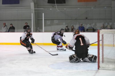 stg_07hockey_vermont academy_096.jpg