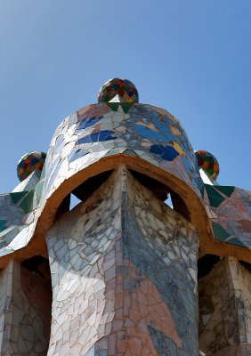 Casa Battll -   Roof  Sculptures