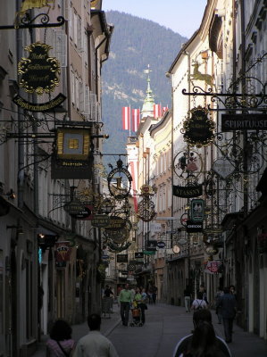 Getreidegasse