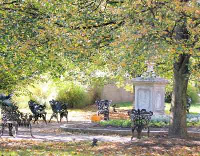 Smithsonian Benches