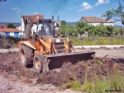 2004-06-28 Retirada de la capa vegetal.jpg