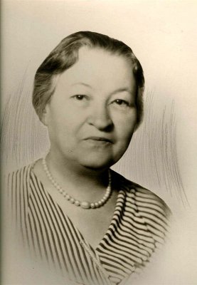 Bessie Rosenberg,'36.jpg