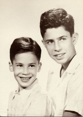 Steve & Danny Ruskin - 1948.jpg