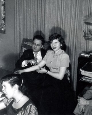 David & Joan Rosenberg  & Myra- Chanuka 1952