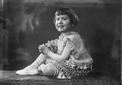 1926ca-Judith Goldberg about 5 years old Small.jpg