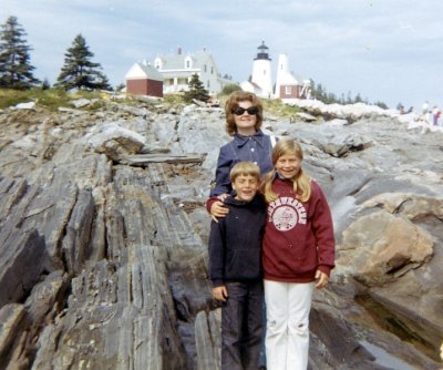 Alan, Harriet, & Susan - Aug 1971.jpg
