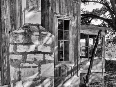 Abandoned Ranch House - Black and White