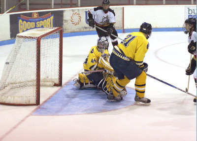 Bettano hits some twine.jpg