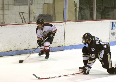 Lawler behind the net.jpg