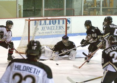 Loose puck in Penguins zone.jpg