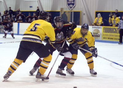 Nehring in a squeeze.jpg