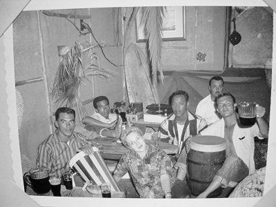 Hawiian Hut-59.jpg
