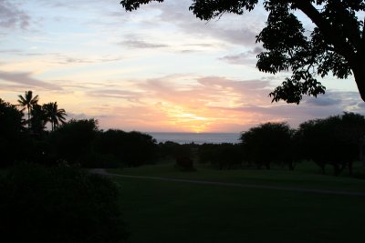 Makaha Resort - Sunset after our round