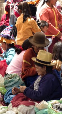 Pisac market.