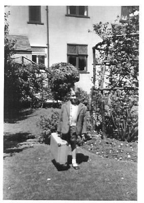07 - off to Southmead for tonsillectomy - 1959.jpg