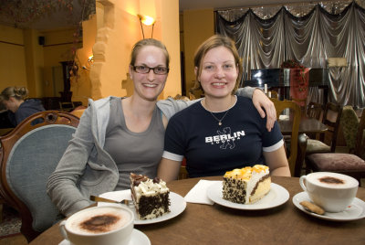 Cake eating