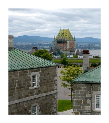 From The Citadelle, they can see ennemie's arrival from the water ..