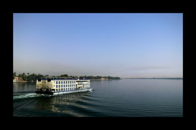 But the Nile is also so beautiful to see .... and emotional too ...