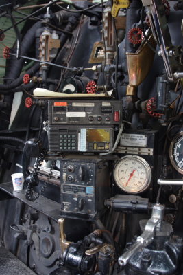 Another view of the cab of SP4449.