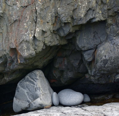 Rocks hiding